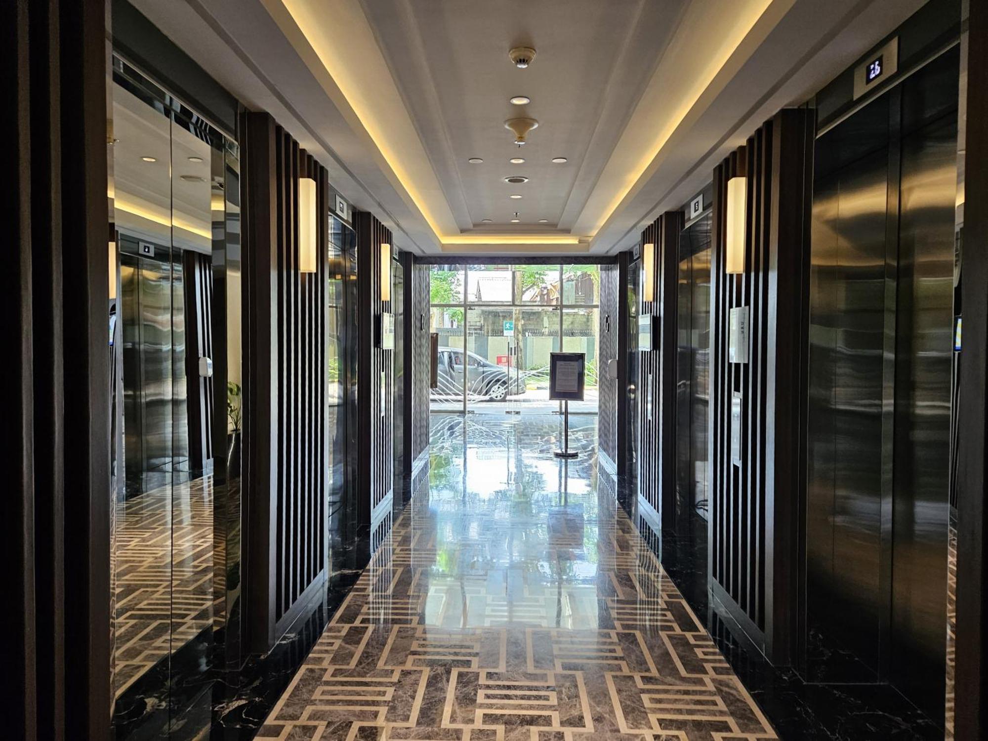 3Br Flat In Taman Anggrek Residence Yakarta Exterior foto